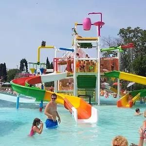 Camping Cisano - San Vito Camping